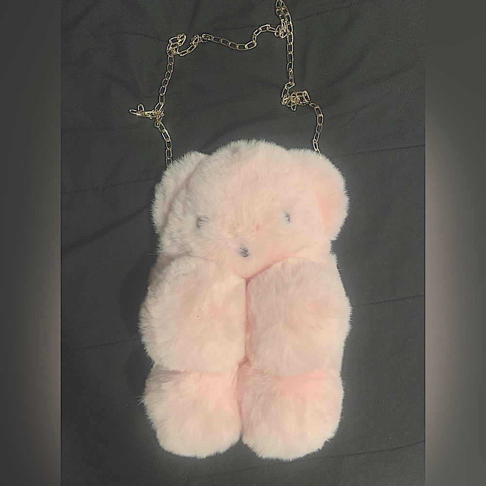 CUTE FLUFFY BEAR BAG!!! :D
